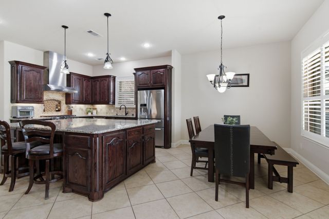 1913 Arrington Court, Colleyville, TX 76034