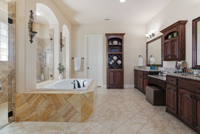 1913 Arrington Court, Colleyville, TX 76034
