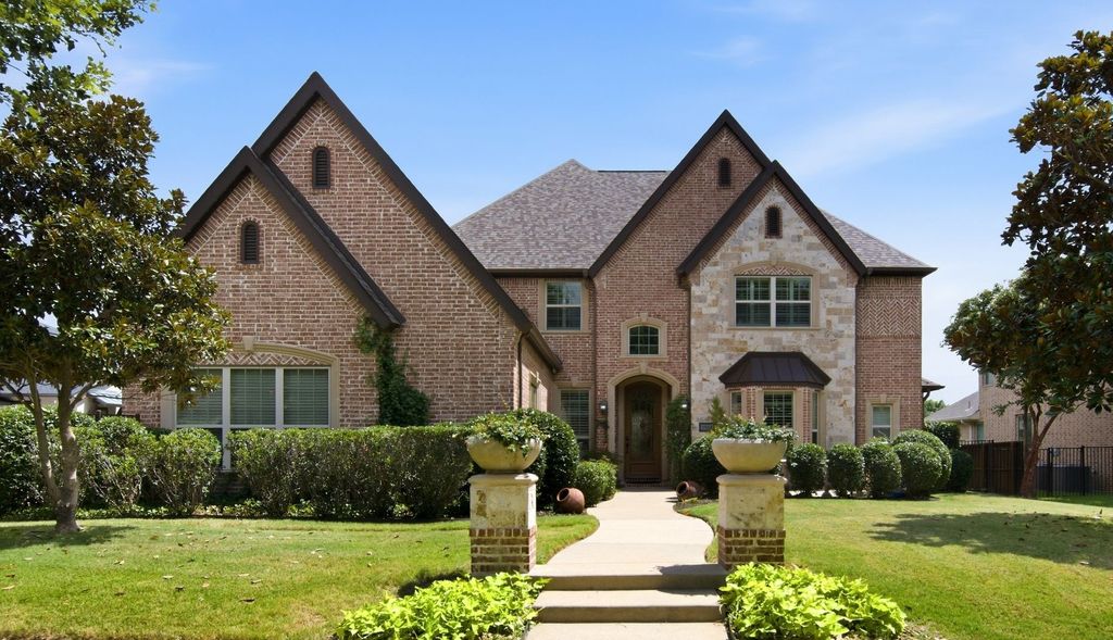 1913 Arrington Court, Colleyville, TX 76034