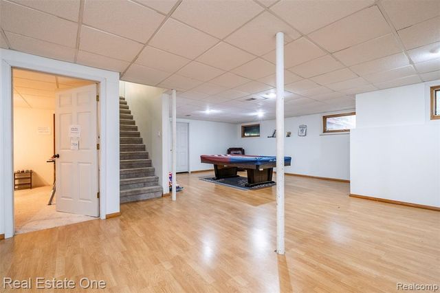 5560 Huron Hills Drive, Commerce Twp, MI 48382