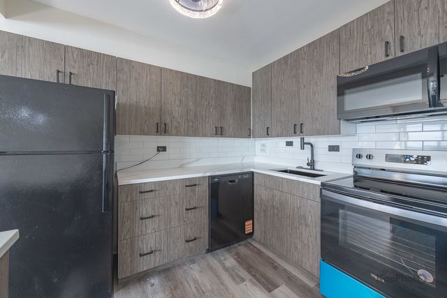 7337 S South Shore Drive 1231, Chicago, IL 60649