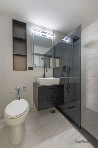 7337 S South Shore Drive 1231, Chicago, IL 60649