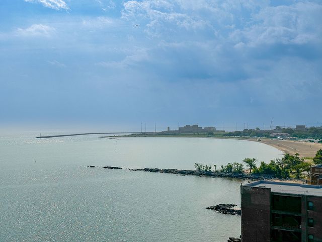 7337 S South Shore Drive 1231, Chicago, IL 60649