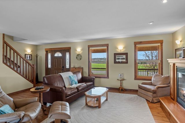 1880 Abby Road, Cumberland, WI 54829