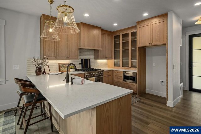 2323 Baxter Rd SE, Salem, OR 97306