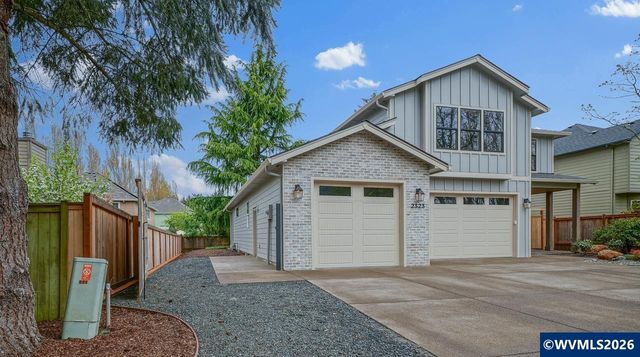 2323 Baxter Rd SE, Salem, OR 97306