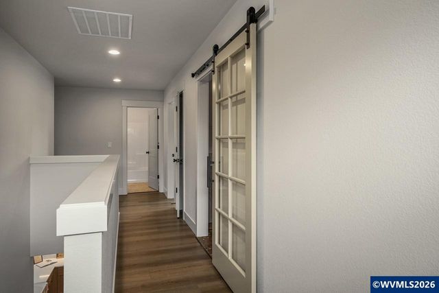 2323 Baxter Rd SE, Salem, OR 97306