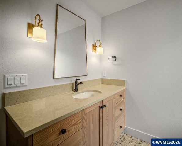 2323 Baxter Rd SE, Salem, OR 97306