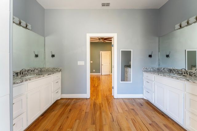 514 N Rogers Street, Waxahachie, TX 75165