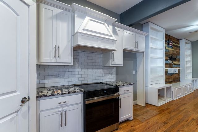 514 N Rogers Street, Waxahachie, TX 75165