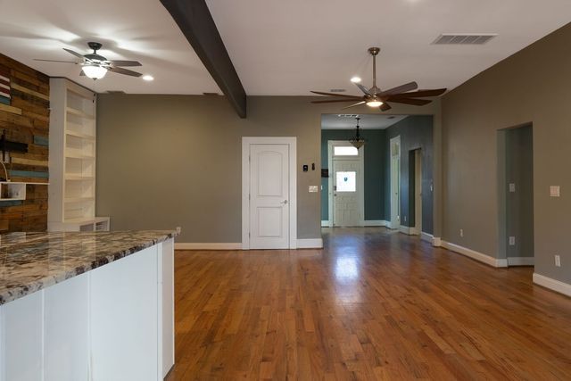 514 N Rogers Street, Waxahachie, TX 75165