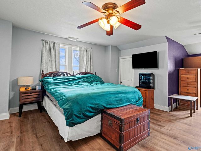 201 Day Street SW, Hartselle, AL 35640