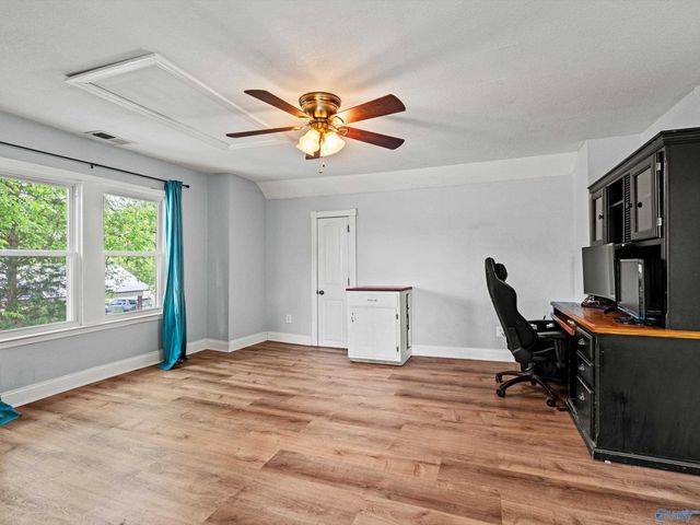 201 Day Street SW, Hartselle, AL 35640