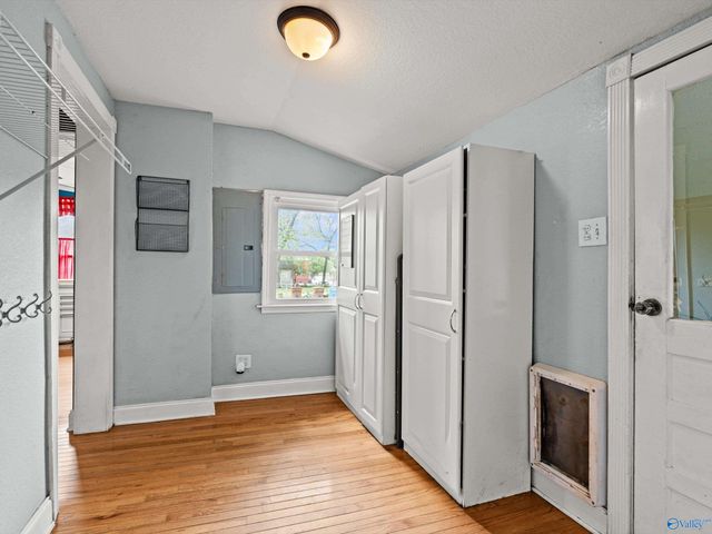 201 Day Street SW, Hartselle, AL 35640