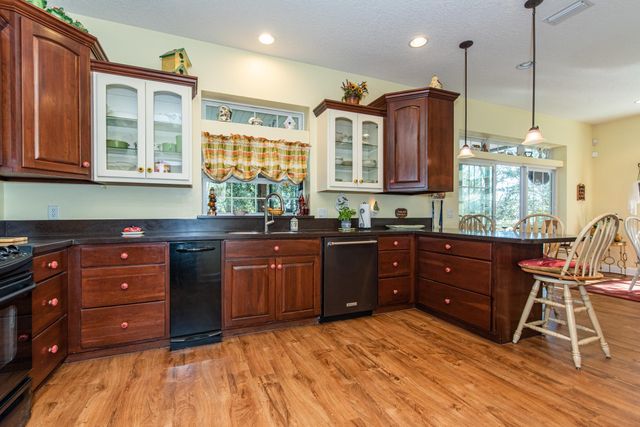 3336 Lewis Speedway, St Augustine, FL 32084