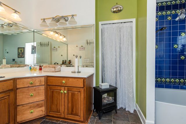 3336 Lewis Speedway, St Augustine, FL 32084