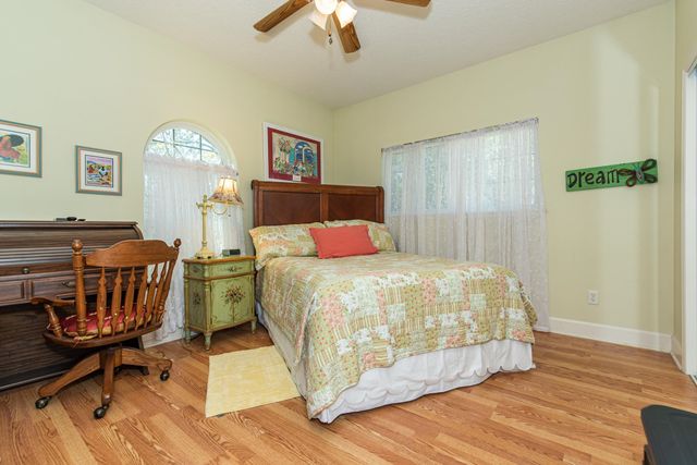 3336 Lewis Speedway, St Augustine, FL 32084