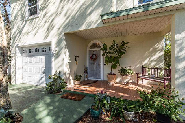 3336 Lewis Speedway, St Augustine, FL 32084