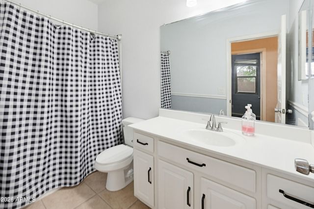 5084 S STONECREEK Boulevard, Gilbert, AZ 85298