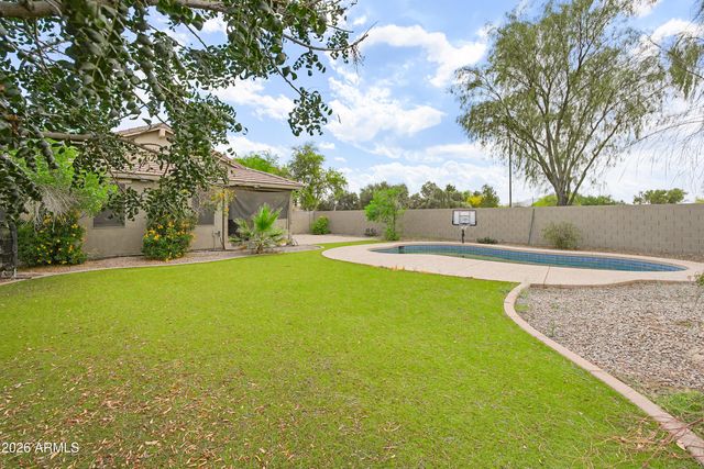 5084 S STONECREEK Boulevard, Gilbert, AZ 85298