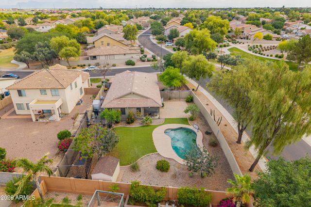 5084 S STONECREEK Boulevard, Gilbert, AZ 85298
