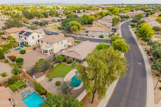 5084 S STONECREEK Boulevard, Gilbert, AZ 85298