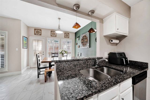 8518 Coppertowne Lane, Dallas, TX 75243