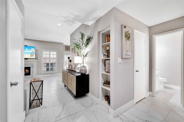 8518 Coppertowne Lane, Dallas, TX 75243