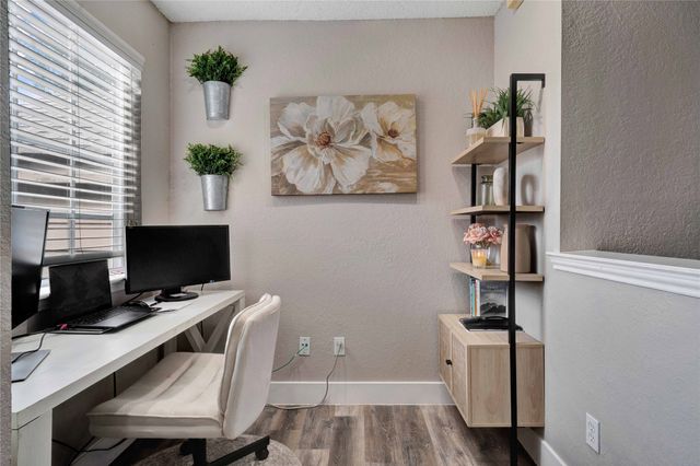 8518 Coppertowne Lane, Dallas, TX 75243