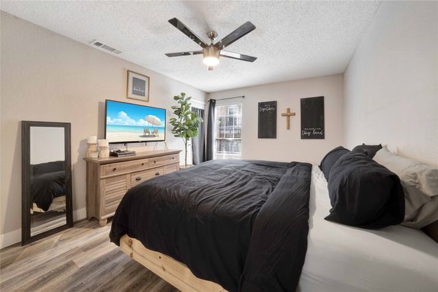 8518 Coppertowne Lane, Dallas, TX 75243