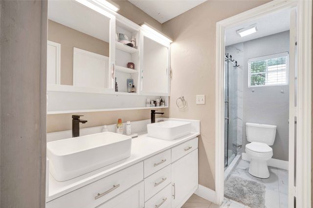 8518 Coppertowne Lane, Dallas, TX 75243