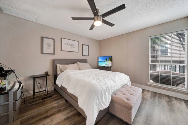 8518 Coppertowne Lane, Dallas, TX 75243