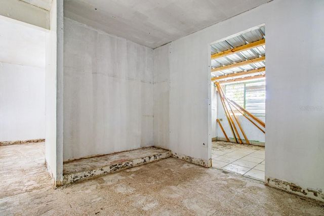 M41 URB. MARIOLGA, Caguas, PR 00725