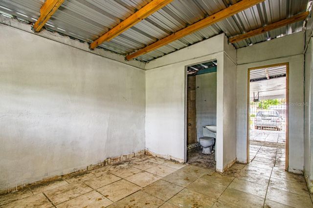 M41 URB. MARIOLGA, Caguas, PR 00725