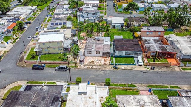 M41 URB. MARIOLGA, Caguas, PR 00725