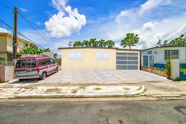 M41 URB. MARIOLGA, Caguas, PR 00725