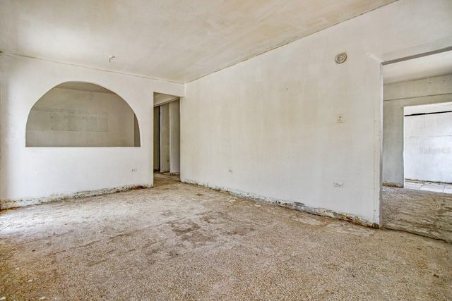 M41 URB. MARIOLGA, Caguas, PR 00725