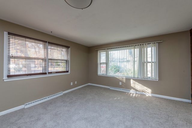 1339 Park Avenue, Winthrop Harbor, IL 60096