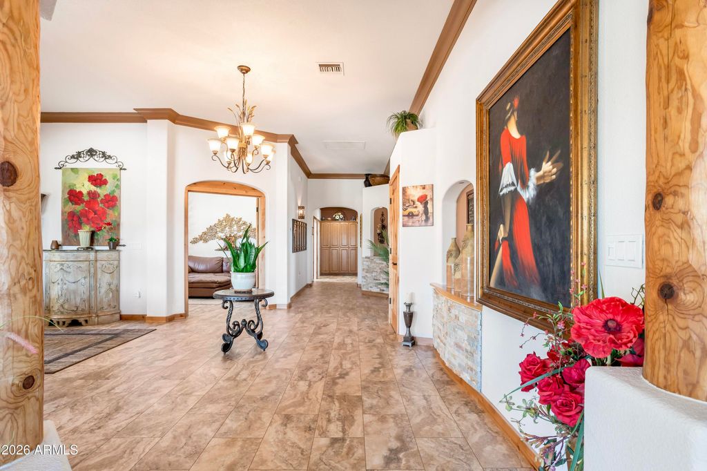Image 12 of property listing at 6055 E Indigo Sky --, Hereford, AZ 85615
