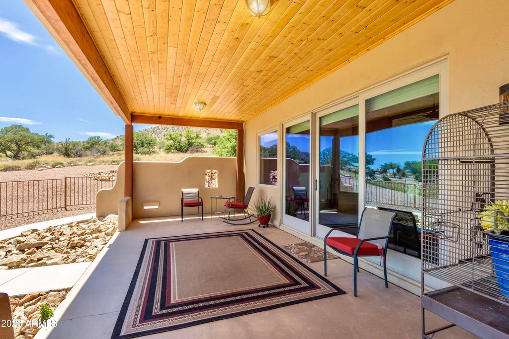 Image 14 of property listing at 6055 E Indigo Sky --, Hereford, AZ 85615
