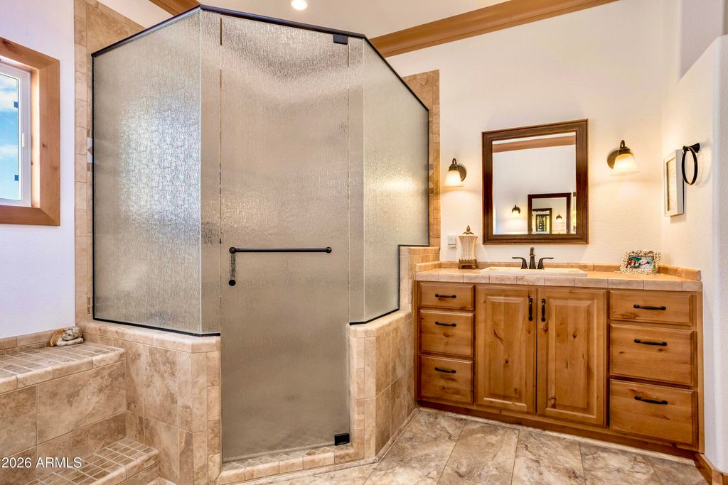 Image 37 of property listing at 6055 E Indigo Sky --, Hereford, AZ 85615