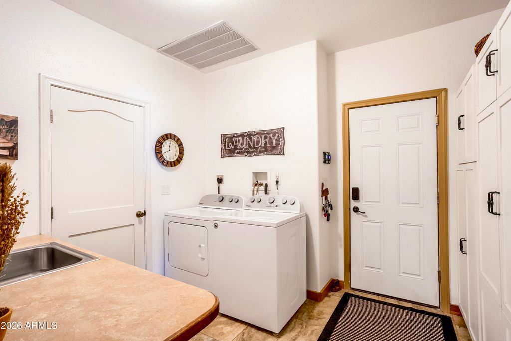Image 47 of property listing at 6055 E Indigo Sky --, Hereford, AZ 85615