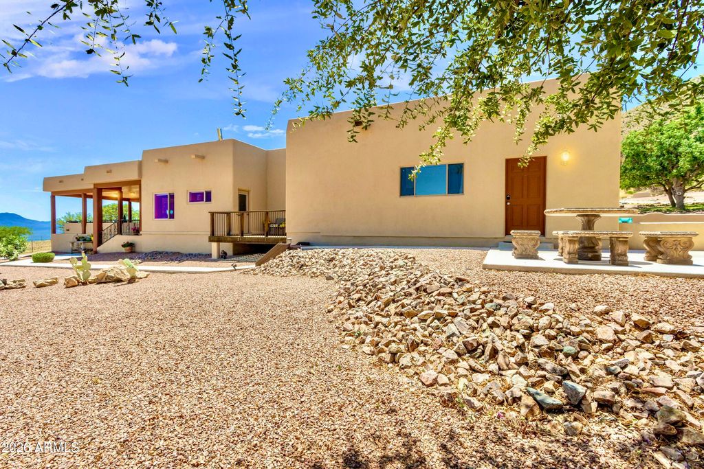 Image 51 of property listing at 6055 E Indigo Sky --, Hereford, AZ 85615