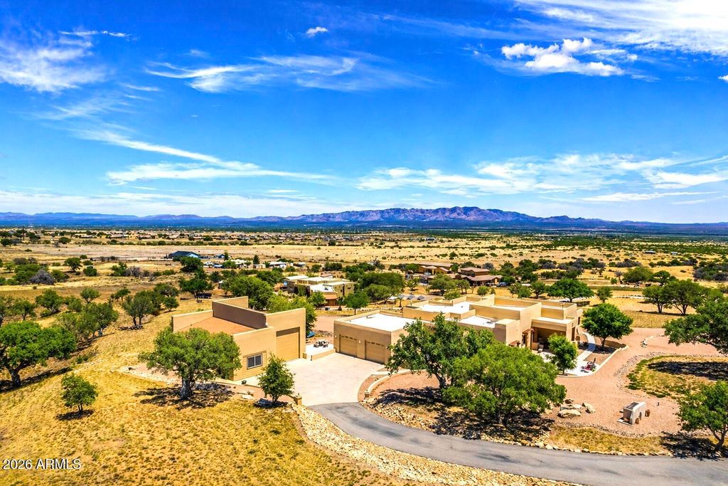 Image 59 of property listing at 6055 E Indigo Sky --, Hereford, AZ 85615