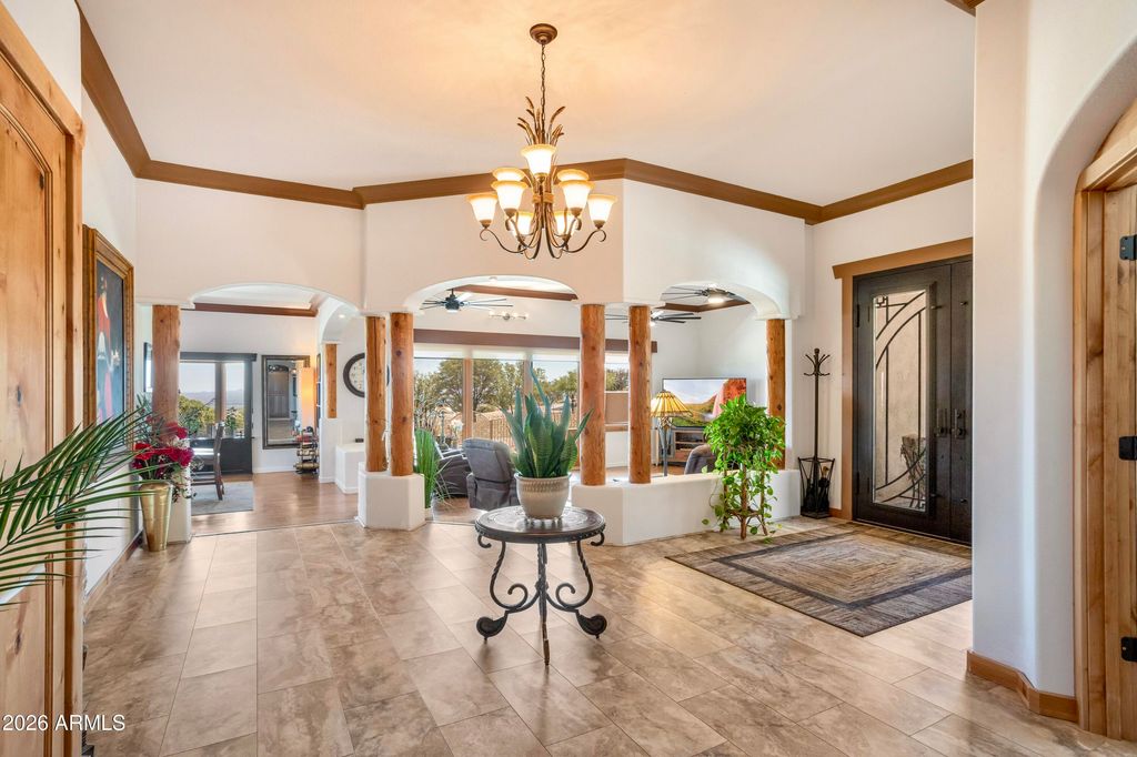 Image 9 of property listing at 6055 E Indigo Sky --, Hereford, AZ 85615