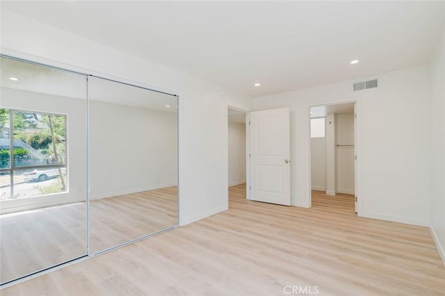 2159 La Canada Crest Drive 2, La Canada Flintridge, CA 91011