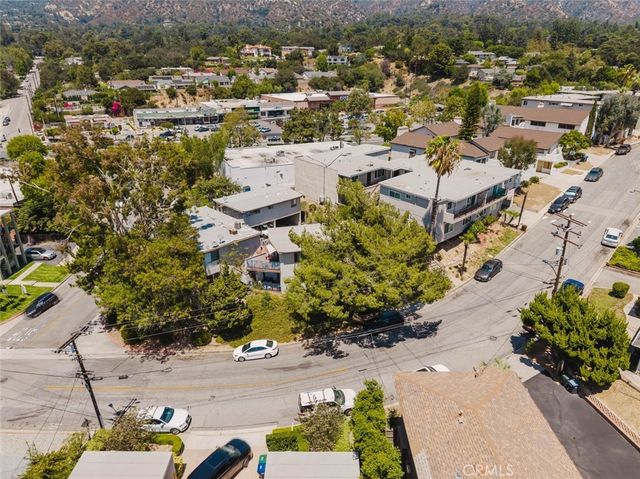 2159 La Canada Crest Drive 2, La Canada Flintridge, CA 91011