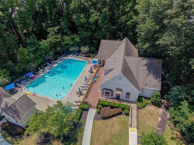 1068 Central Park Road, Decatur, GA 30033