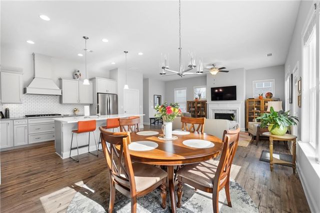 1068 Central Park Road, Decatur, GA 30033