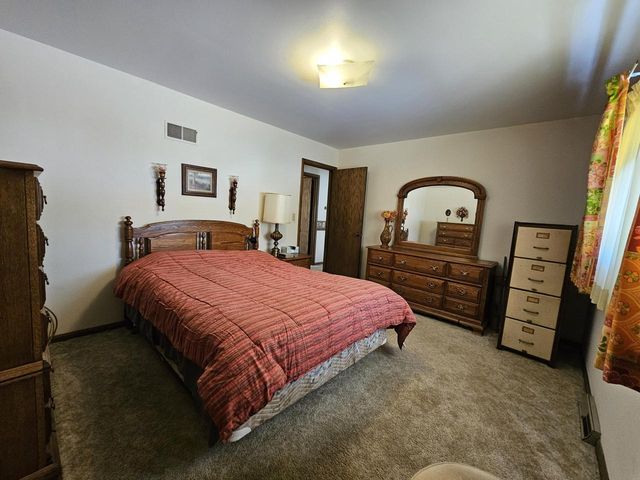 744 N 119 STREET, Wauwatosa, WI 53226